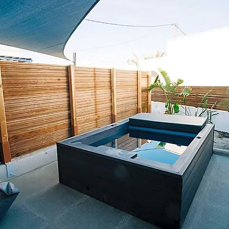 Mesanto Luxury 3*