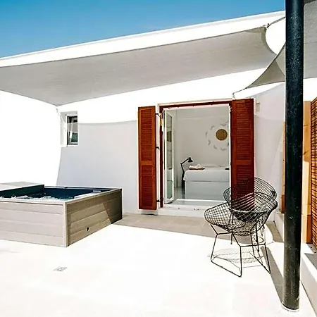 Hotel Mesanto Luxury
